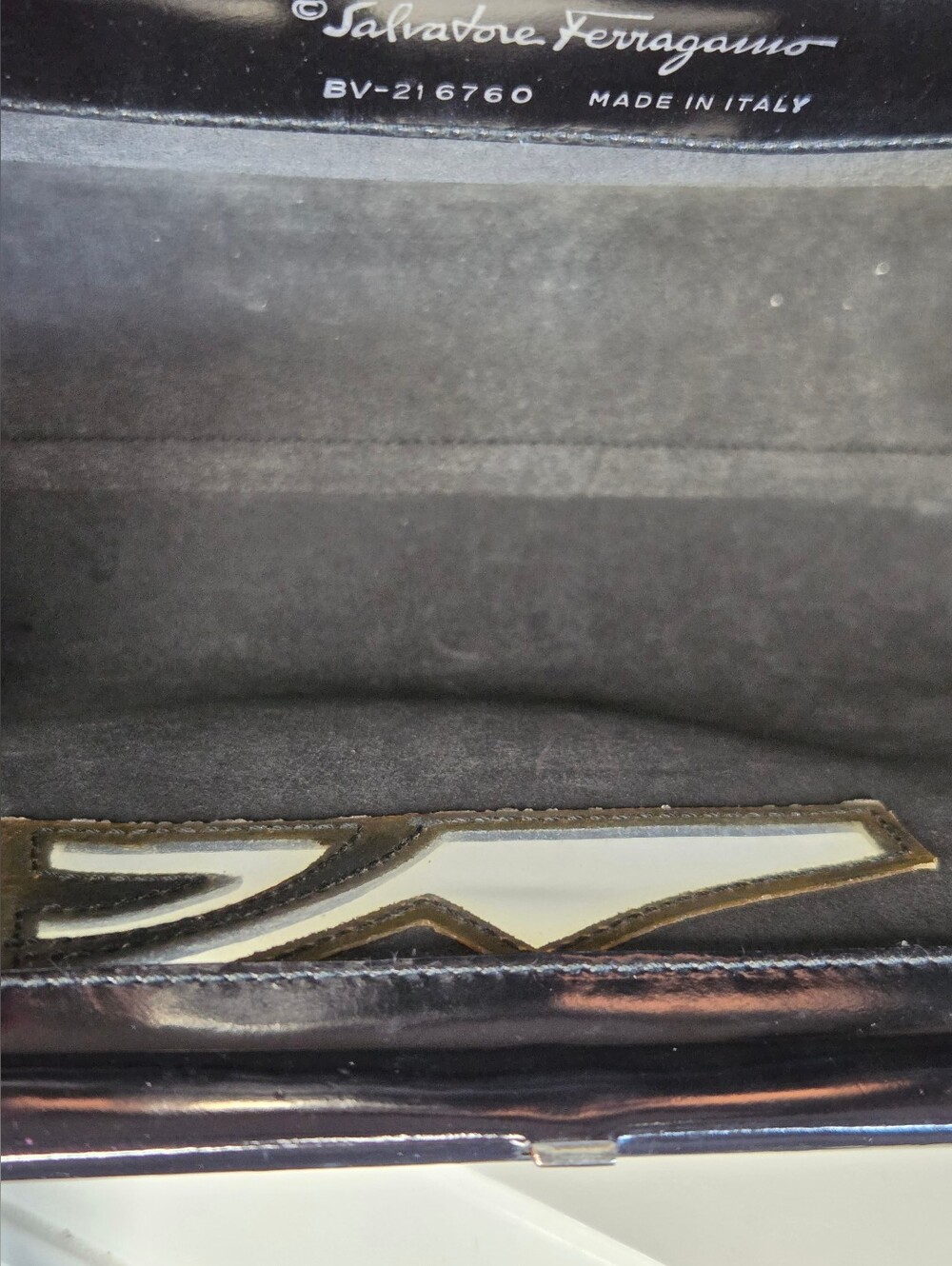 Vintage Salvatore Ferragamo Black Patent Leather Frame Bag Shoe Logo BV-216760 - Picture 13 of 15